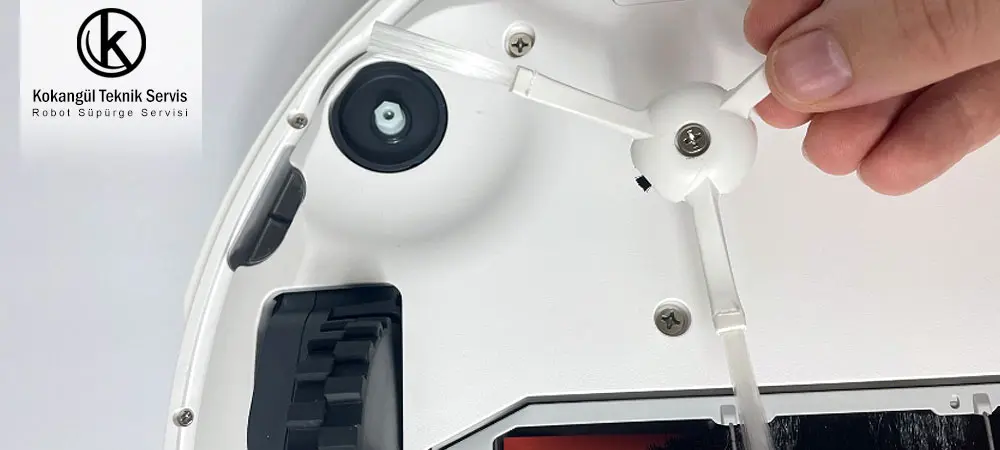 Robot süpürge fırça değişimi